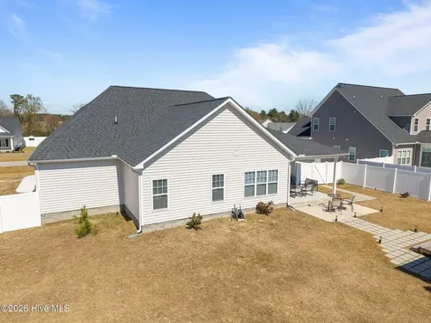 2996 Landon Drive Greenville NC 27858