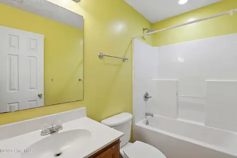 102 Corolla Court Jacksonville NC 28546
