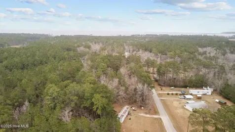 117 Deer Trail Beaufort NC 28516