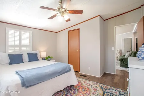 290 Broad Creek Loop Road Newport NC 28570
