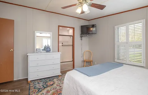 290 Broad Creek Loop Road Newport NC 28570