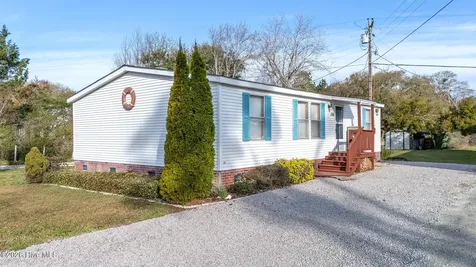 290 Broad Creek Loop Road Newport NC 28570