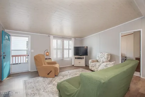 290 Broad Creek Loop Road Newport NC 28570