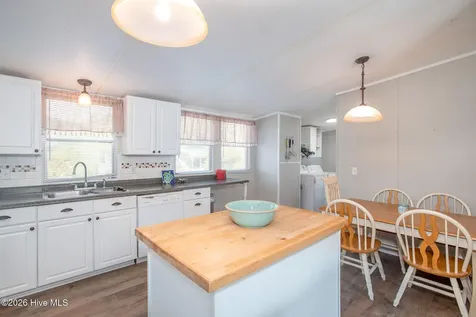 290 Broad Creek Loop Road Newport NC 28570