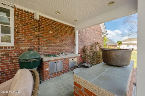 1107 Country Club Drive Trent Woods NC 28562