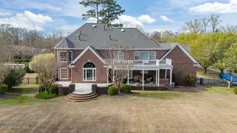 1107 Country Club Drive Trent Woods NC 28562