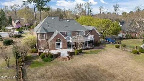 1107 Country Club Drive Trent Woods NC 28562