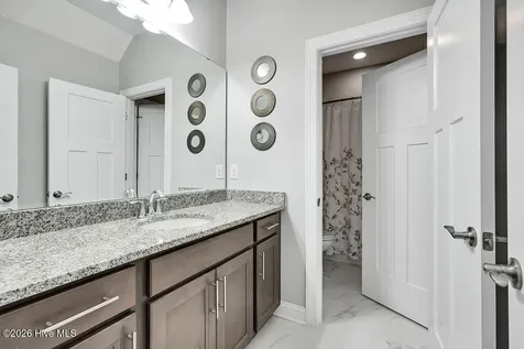 1136 Lt Congleton Road Wilmington NC 28409