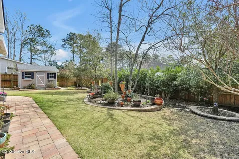 1136 Lt Congleton Road Wilmington NC 28409