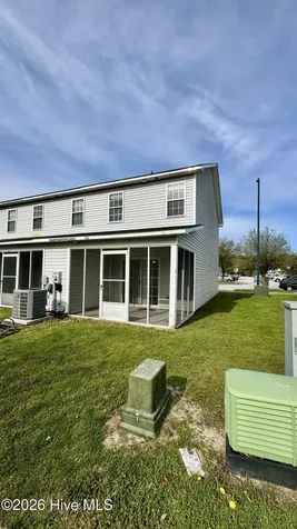 5001 Grandeur Avenue Jacksonville NC 28546