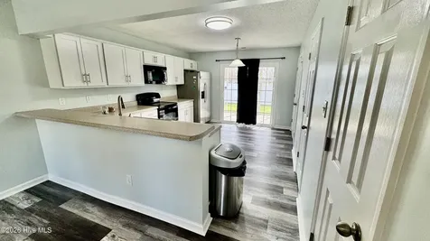 5001 Grandeur Avenue Jacksonville NC 28546