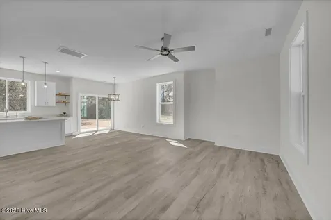 288 Charlestown Road Boiling Spring Lakes NC 28461