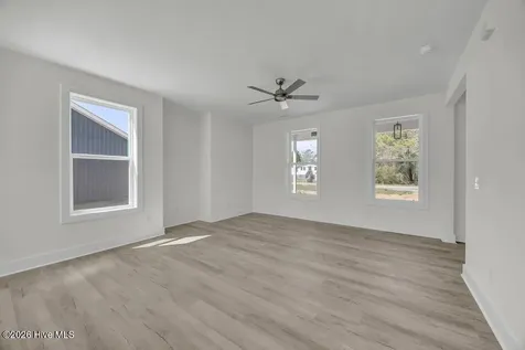 288 Charlestown Road Boiling Spring Lakes NC 28461