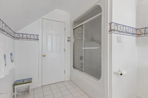 101 Lookout Ridge Cedar Point NC 28584