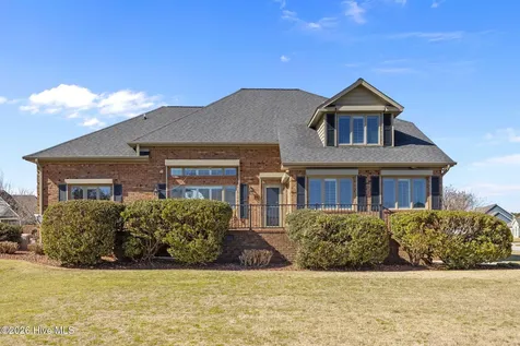 101 Lookout Ridge Cedar Point NC 28584