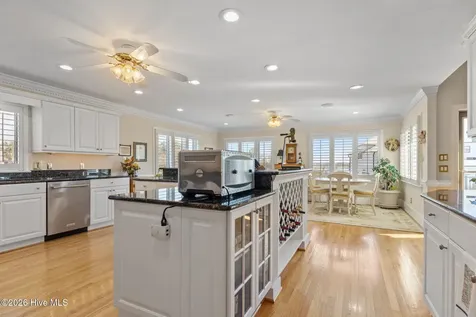 101 Lookout Ridge Cedar Point NC 28584