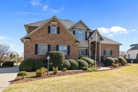 101 Lookout Ridge Cedar Point NC 28584