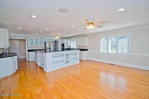 101 Lookout Ridge Cedar Point NC 28584