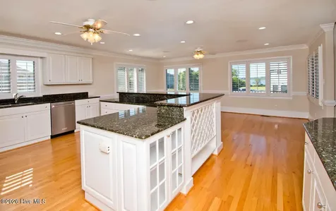 101 Lookout Ridge Cedar Point NC 28584
