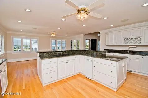 101 Lookout Ridge Cedar Point NC 28584