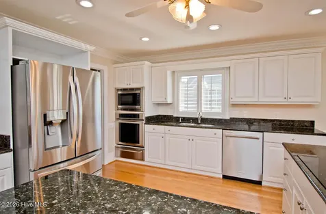 101 Lookout Ridge Cedar Point NC 28584