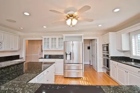 101 Lookout Ridge Cedar Point NC 28584