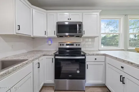 155 Freshwater Drive Hubert NC 28539