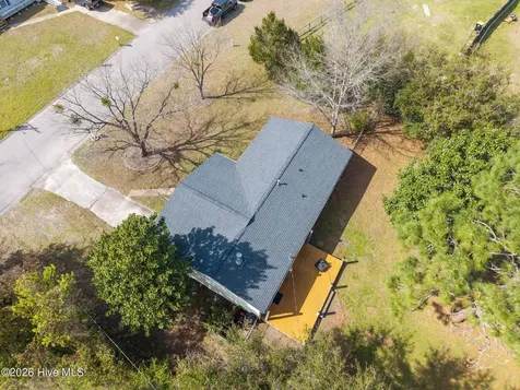 155 Freshwater Drive Hubert NC 28539