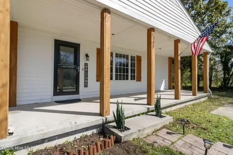 155 Freshwater Drive Hubert NC 28539