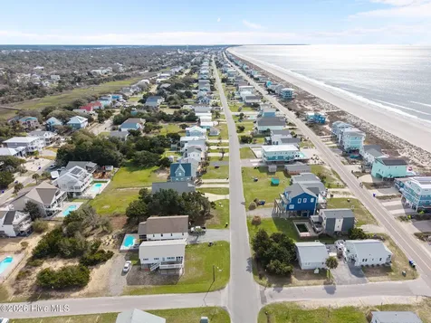 2606 E Dolphin Drive Oak Island NC 28465