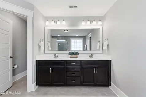 428 Catamaran Drive Wilmington NC 28412