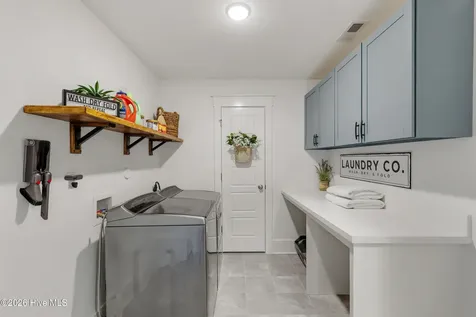 428 Catamaran Drive Wilmington NC 28412