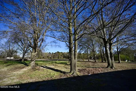 8773 Garland Highway Clinton NC 28328