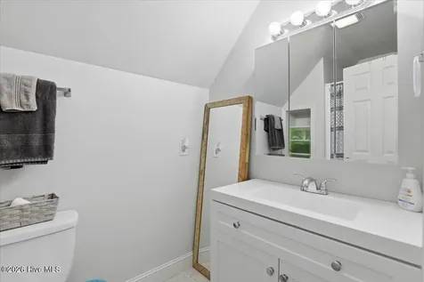 8806 Eatchel Court Sims NC 27880