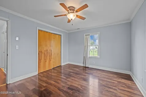 385 Hwy 70 Bettie Beaufort NC 28516