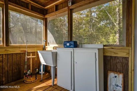 360 Fontanel Lake Drive Burgaw NC 28425