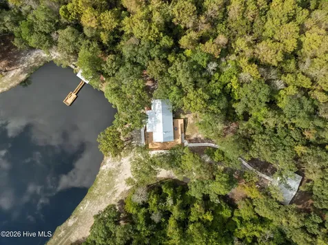 360 Fontanel Lake Drive Burgaw NC 28425