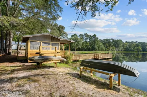 360 Fontanel Lake Drive Burgaw NC 28425