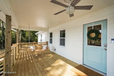360 Fontanel Lake Drive Burgaw NC 28425
