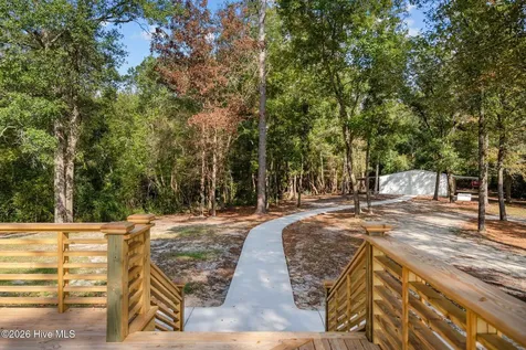 360 Fontanel Lake Drive Burgaw NC 28425