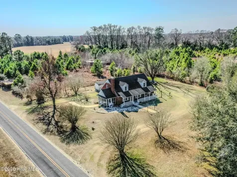 60 Callahan Road Orrum NC 28369