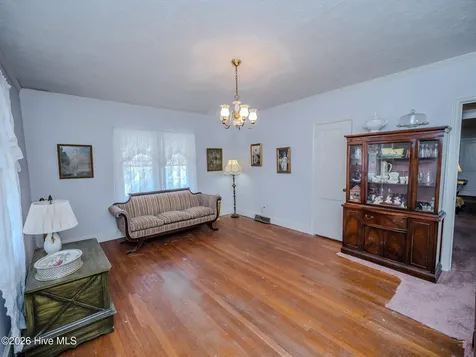 60 Callahan Road Orrum NC 28369