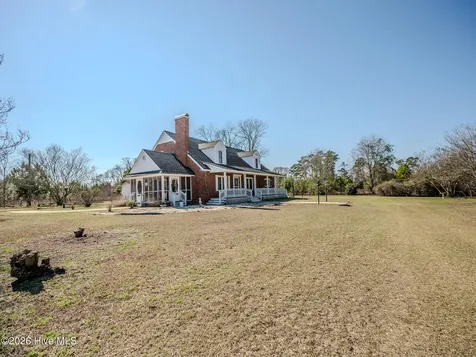 60 Callahan Road Orrum NC 28369