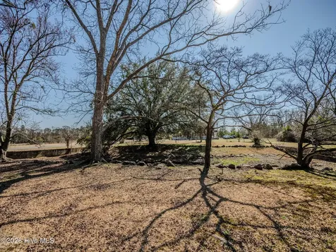 60 Callahan Road Orrum NC 28369