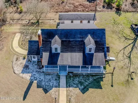 60 Callahan Road Orrum NC 28369