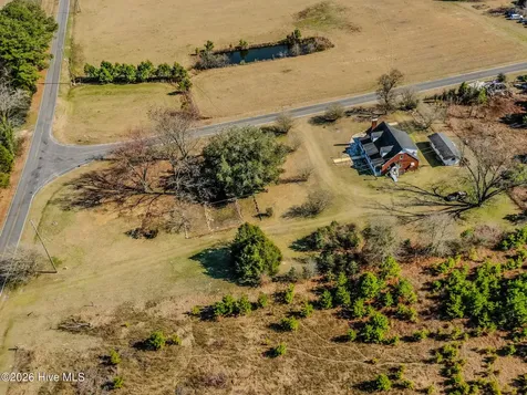 60 Callahan Road Orrum NC 28369
