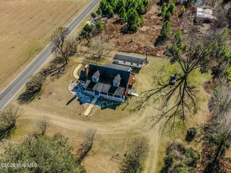 60 Callahan Road Orrum NC 28369
