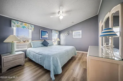 9105 W 9th Street Surf City NC 28445