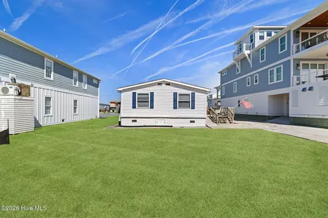 9105 W 9th Street Surf City NC 28445