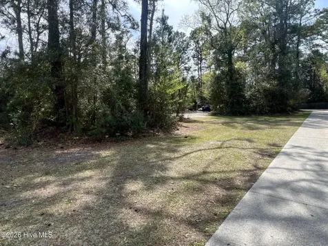 4810 Collegiate Drive Wilmington NC 28403